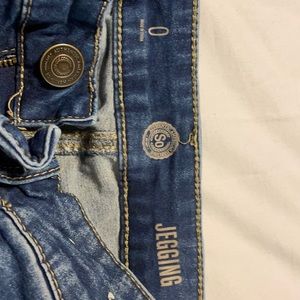 Dark blue skinny jeans size 0